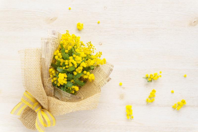 ナチュラルテイスト 花束 イメージ